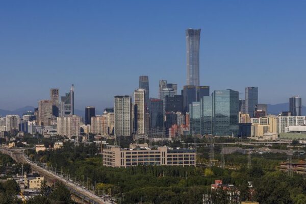 China Boosts Investment with $100 Billion Budget Plan China to expand effective investment