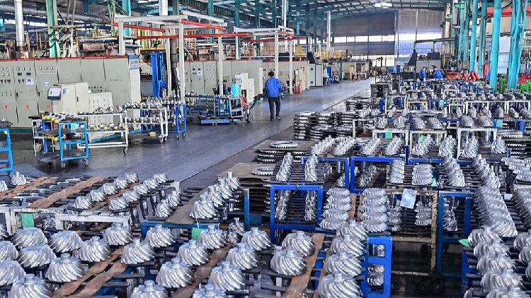 China Vows to Consolidate Public Sector Stimulate Private Economies 