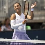 Chinas Olympic Champ Zheng Reaches Miami Open Quarterfinals 