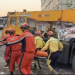 Chinese Rescuers Pull 4 Survivors from Rubble in Myanmars Mandalay 
