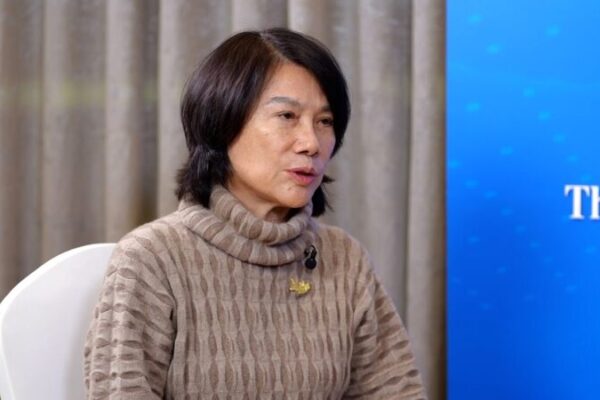 Discussion with Npc Deputy Dong Mingzhu Chair of Gree Video Poster 