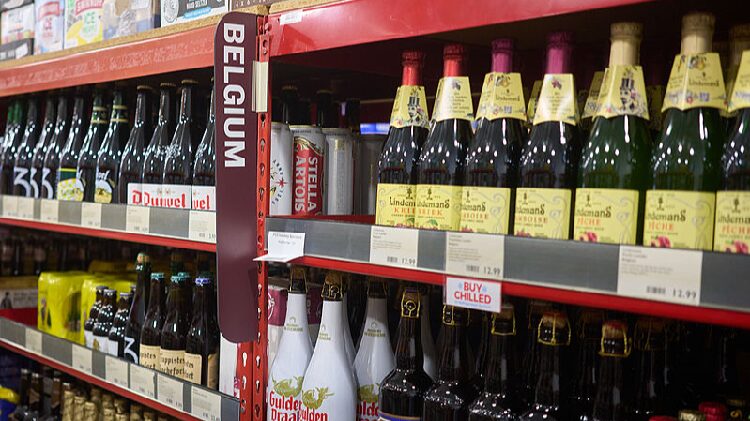 Europe Against New Us 200 Tariffs on Wine 