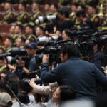 # - My News! from Economy to High tech Global Media Closely Follows Two Sessions
