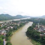 Going South | the Thrill of the Boat Race Video Poster 