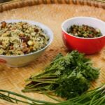 Guizhou Residents Prepare Traditional Spring Delicacy Shefan 