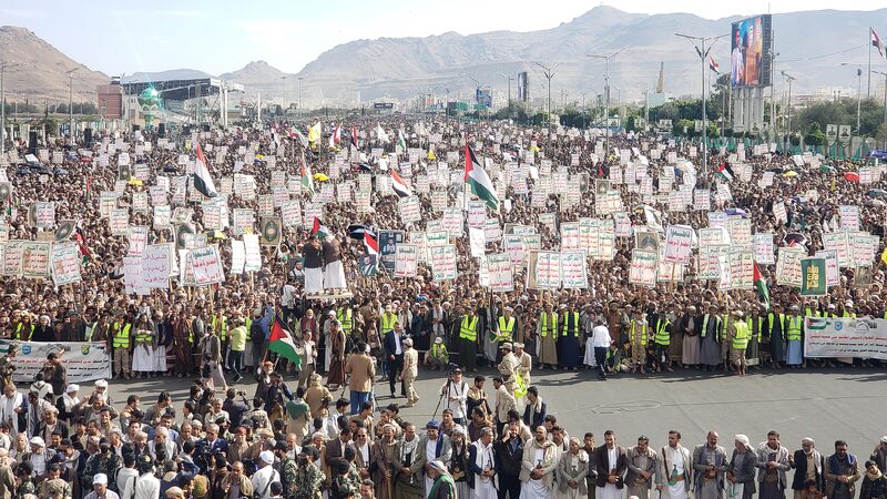 Maritime Routes Tense as Long As Houthis Control Yemens Coast 