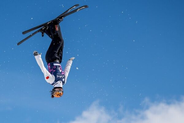 Six Chinese Athletes Advance to Aerials Finals at FIS World Championships Six Chinese athletes into aerials finals at FIS World Championships