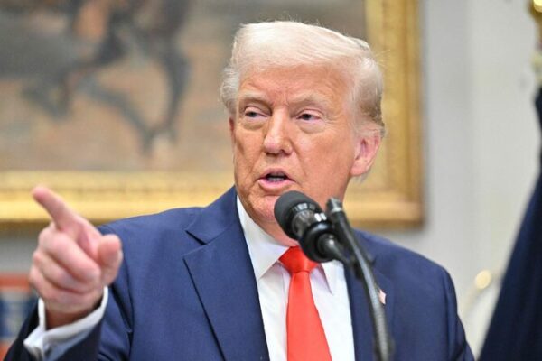 Trumps Tariffs Hit Us Stocks Sink 