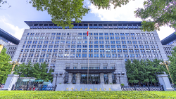 China Files Lawsuit with Wto Following Latest Us Tariff Hikes 