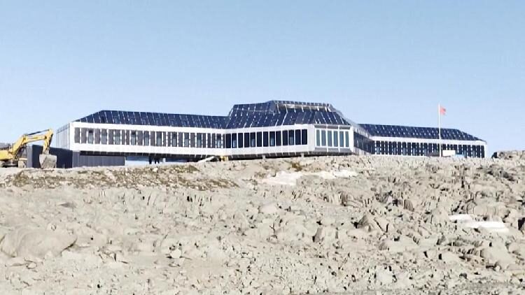 China leads green energy transition in Antarctic exploration: Experts