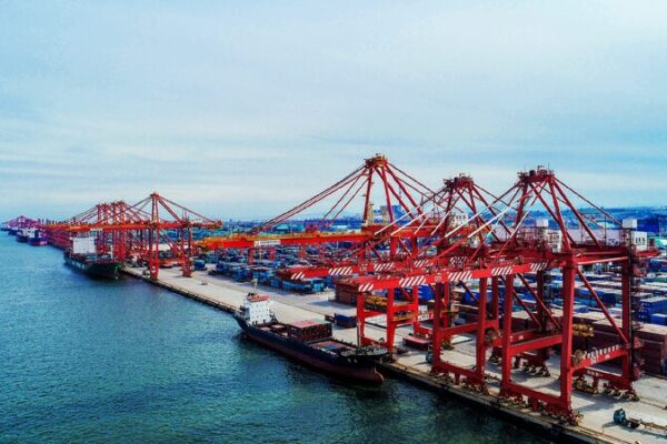 China Condemns US Tariff Policies, Vows to Expand Global Trade Openness China slams US tariff abuse, pledging further opening-up