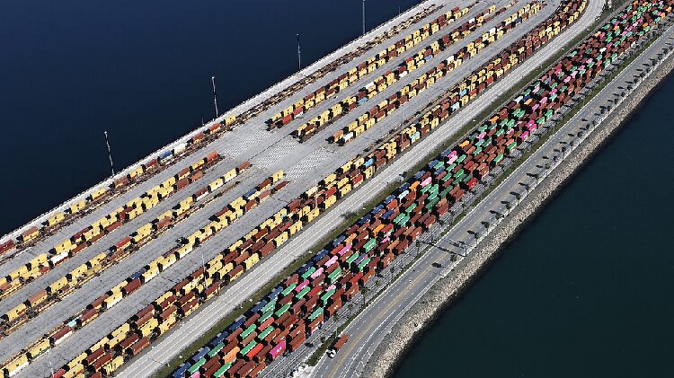 China Voices Firm Opposition to Us reciprocal Tariffs 