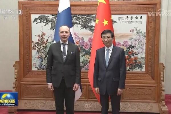 Chinas Top Political Advisor Meets Finnish Parliament Speaker 