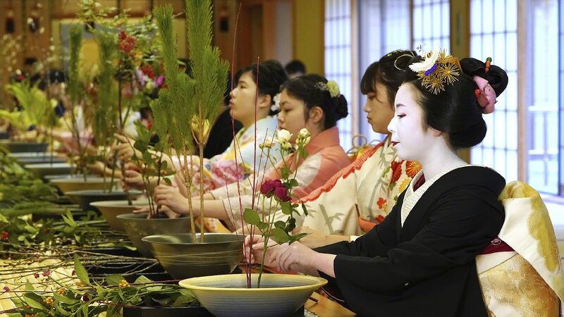 Chinese Culture Leaves Lasting Mark on Japans Traditional Arts 