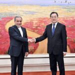 Chinese Vice Premier Meets Iranian Foreign Minister 