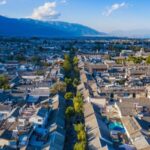 Live Take in the Tranquil View of Dali Old Town in Sw Chinas Yunnan 