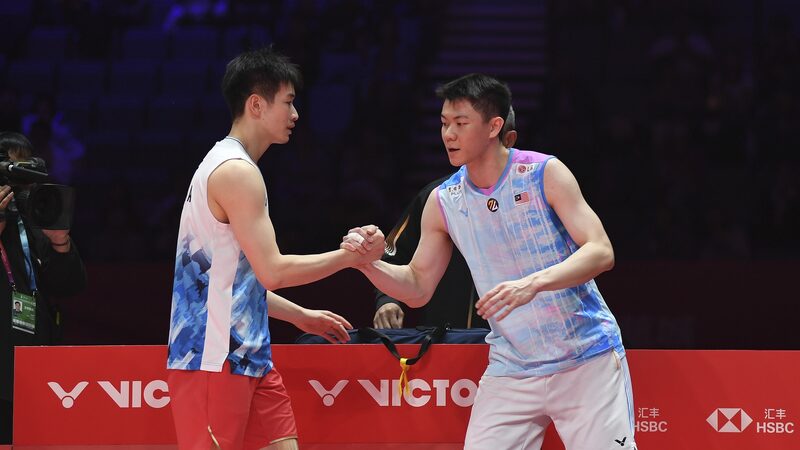 Malaysian shuttlers talk about befriending Chinese players off court video poster