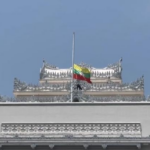 Myanmar Holds Minute of Silence for More Than 2700 Quake Dead 