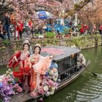 Traditional Silkworm Flower Temple Fair Lights Up Huzhou 