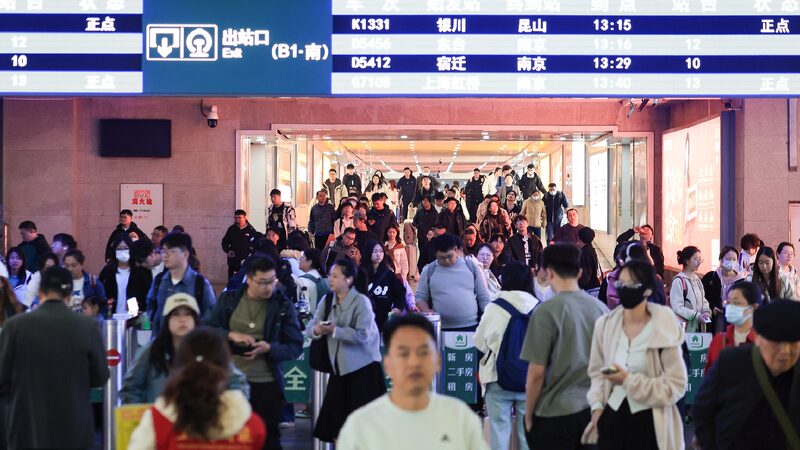 Travel Surges in China During Qingming Holiday 