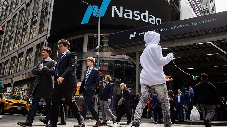 Trump Tariff Tailspin Worsens Nasdaq Confirms in Bear Market 