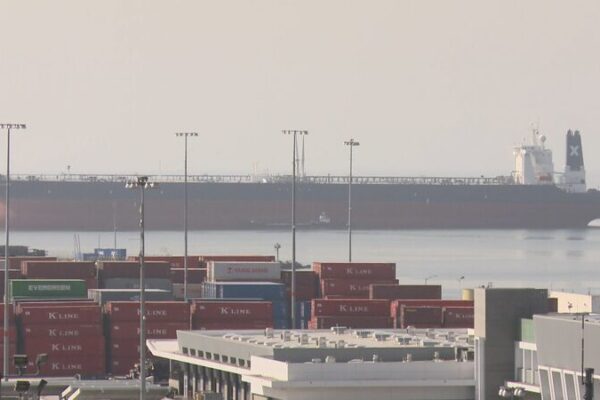 # - My News! Us Plans New Fees for Ships Linked to China Video Poster