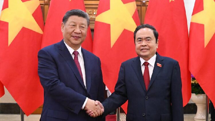 Xi Jinping urges China, Vietnam to jointly march toward modernization