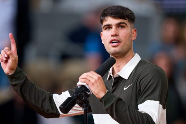 # - My News! Alcaraz Sings to French Open Fans After Winning Second round Match