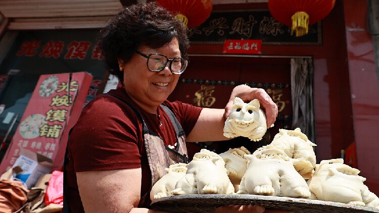 # - My News! Buns of Blessing Honoring Ancestors with Jinnan Huamo