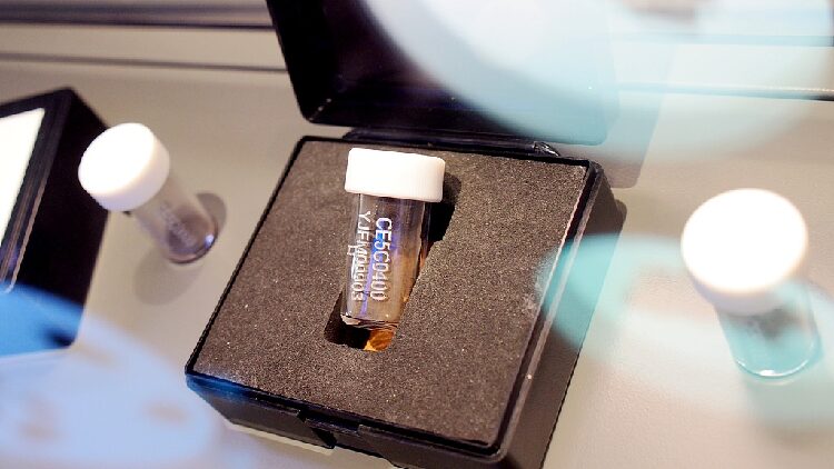 # - My News! Change 5 Collected Glass Beads Reveal Secrets of Moons Deep Interior