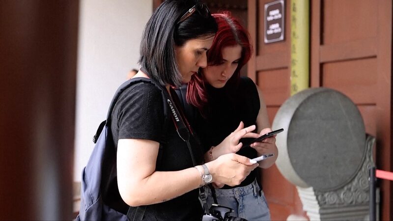 # - My News! China Boosts Mobile Payment Access for International Travelers Video Poster