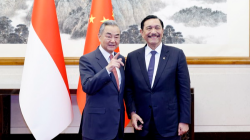 # - My News! Chinese Fm Meets Chairman of Indonesias National Economic Council