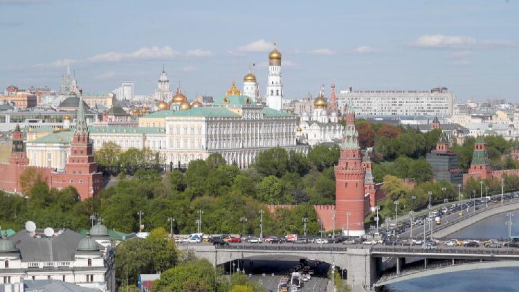 Xi Jinping and Putin Strengthen Ties in Moscow Talks Chinese, Russian presidents hold large-group talks