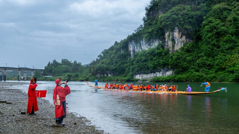 Dragon Boat Tradition Revives Centuries old Culture in Guizhou Video Poster 
