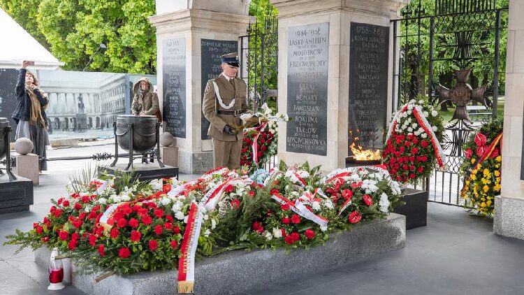# - My News! Europe Marks 80th Anniversary of Wwii Victory Calls for Peace Unity
