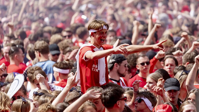 # - My News! Fans Celebrate Psv Eindhoven Winning Clubs 26th Eredivisie Title