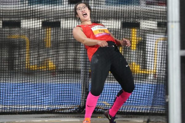 Feng Bin Makes History with Third Straight Asian Discus Title Feng Bin retains women's discus title at Asian Athletics Championships