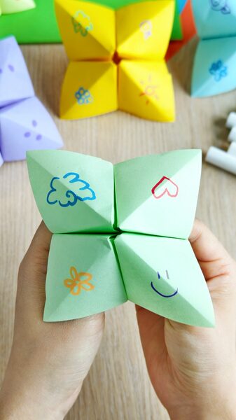 # - My News! How to Fold a Paper Fortune Teller Video Poster