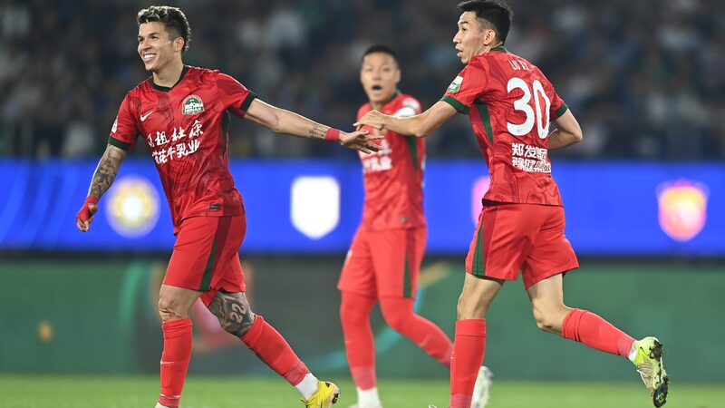 Late Equalizer Forces Zhejiang to Share Points with Henan in CSL Thriller Late equalizer denies Zhejiang CSL win, Yunnan march on