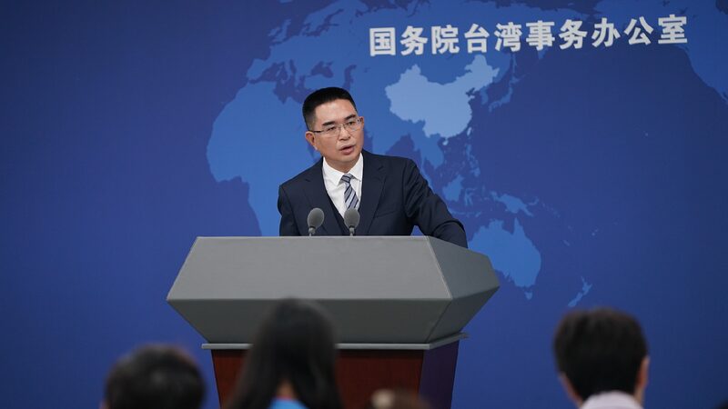 # - My News! Mainland Criticizes Lais hypocritical Gesture