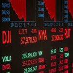 Media Some Us Officials Sold Stocks Before Trump Announced Tariffs 