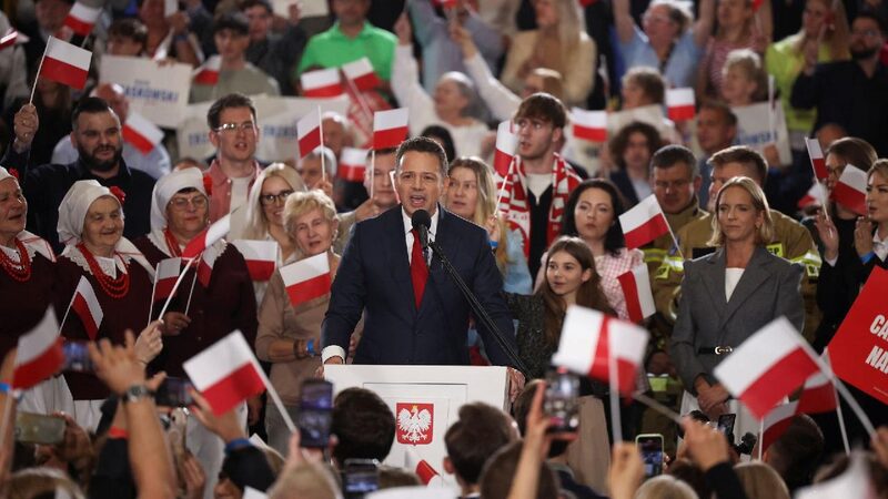 # - My News! Pro eu Mayor Wins First Round of Polands Presidential Election