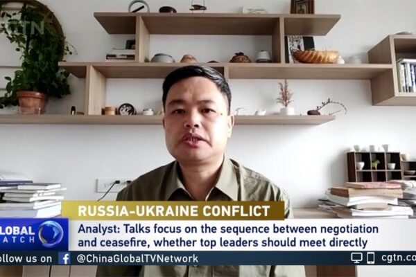 Russia and Ukraine: Could New Peace Talks Bring an End to the Conflict? Russia-Ukraine talks: Who will attend? What will they discuss? video poster