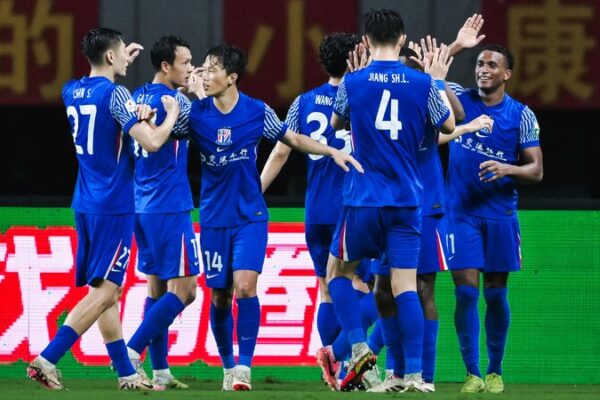 Shenhua top CSL standings after 3-1 win over Meizhou Hakka