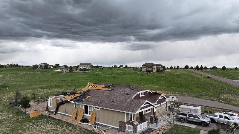 Severe Tornadoes Tear Through Central U.S., Leaving Over Two Dozen Dead Storms and tornadoes continue to ravage central U.S.