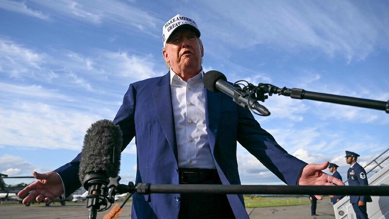 Trump Slams Putin Zelenskyy in Interview 