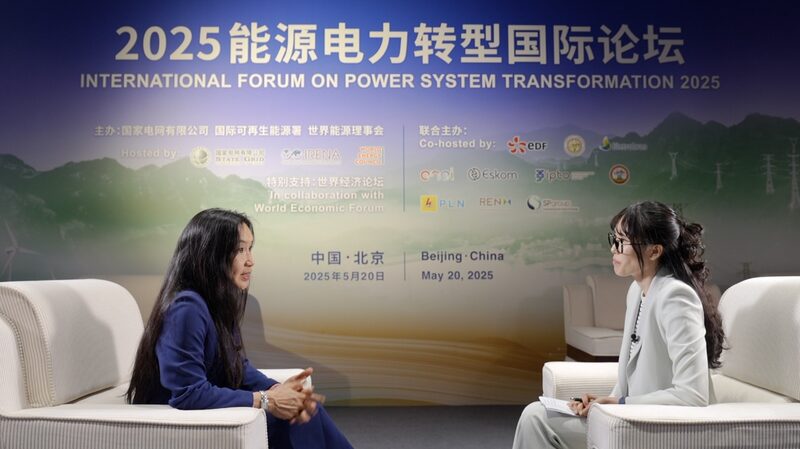 Energy Transition Fuels Growth: WEF’s Gim Huay Neo on China’s Green Leadership WEF: Energy transition drives industrial transformation and growth video poster