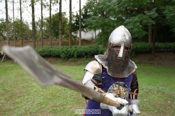 Wearing Armor for Buhurt 