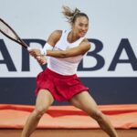 Zheng Qinwen Beats Magdalena Frech to Make Italian Open Round of 16 