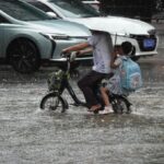 China Renews Alerts for Rainstorms High Temperatures 